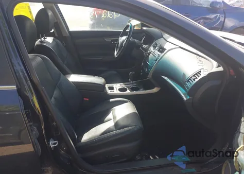 2015 Nissan Altima 2.5 Sl z USA, uszkodzony, nr VIN 1N4AL3AP2FC251009